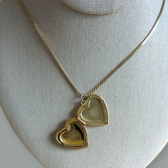 Guilloche Heart Locket Necklace - Picture 2 of 2